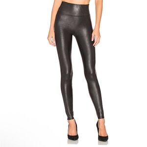 Spanx faux leather leggings in black size medium